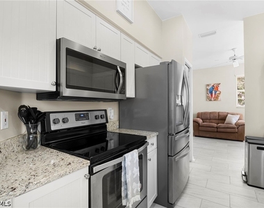 3420 Ballybridge Circle - Photo Thumbnail 11