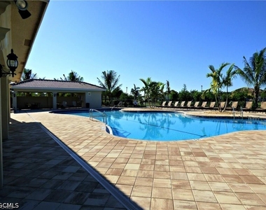 3882 Tilbor Circle - Photo Thumbnail 21