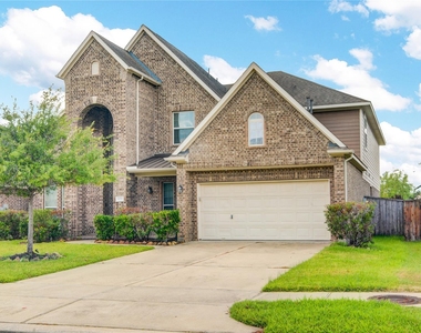 4214 Brannon Branch St Court - Photo Thumbnail 2