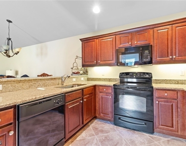 10566 Carolina Willow Drive - Photo Thumbnail 12