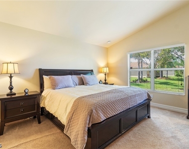 10566 Carolina Willow Drive - Photo Thumbnail 15