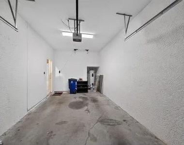 7880 Lake Sawgrass Loop - Photo Thumbnail 13