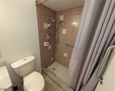 1111 Cape Coral Pkwy W - Photo Thumbnail 6
