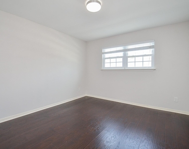 1549 W Sam Houston Parkway S - Photo Thumbnail 20