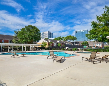 1549 W Sam Houston Parkway S - Photo Thumbnail 29