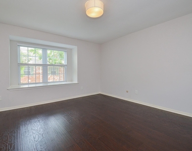 1549 W Sam Houston Parkway S - Photo Thumbnail 15
