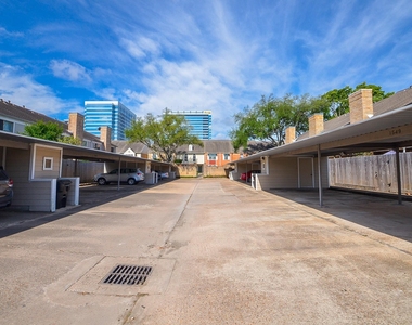 1549 W Sam Houston Parkway S - Photo Thumbnail 27