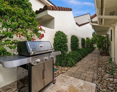 809 Sand Pointe Drive - Photo Thumbnail 36