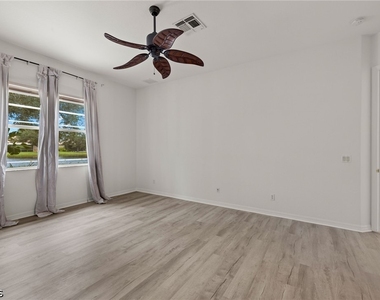 3030 Lake Butler Court - Photo Thumbnail 14