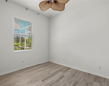 3030 Lake Butler Court - Photo Thumbnail 18