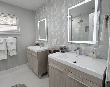 2025 Se 44th Street - Photo Thumbnail 29