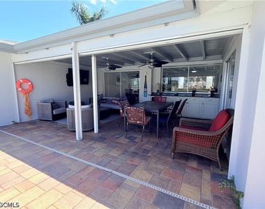 2025 Se 44th Street - Photo Thumbnail 40