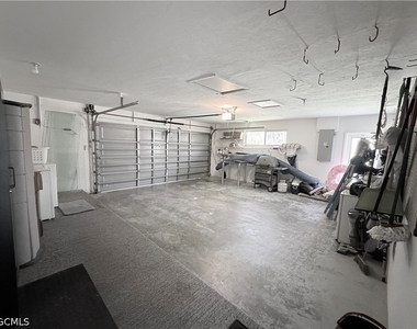 2025 Se 44th Street - Photo Thumbnail 42