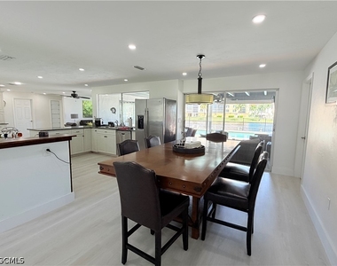 2025 Se 44th Street - Photo Thumbnail 19