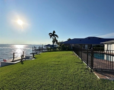 2025 Se 44th Street - Photo Thumbnail 47