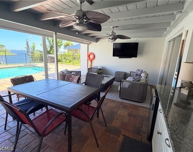 2025 Se 44th Street - Photo Thumbnail 39