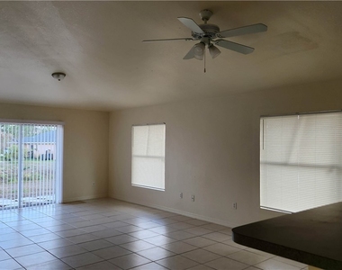 2147 Fairway Drive - Photo Thumbnail 19