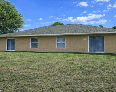 2147 Fairway Drive - Photo Thumbnail 23