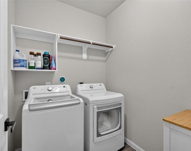 14040 Lamprey Drive - Photo Thumbnail 20