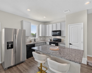 14040 Lamprey Drive - Photo Thumbnail 8