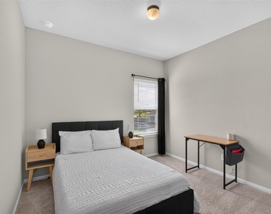 14040 Lamprey Drive - Photo Thumbnail 15