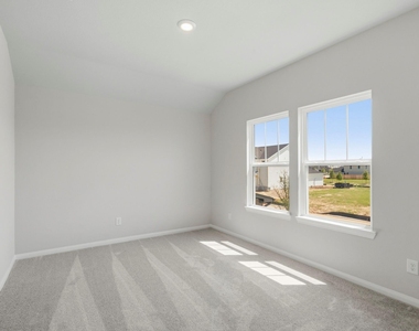 6419 Haltwhistle Lane - Photo Thumbnail 12