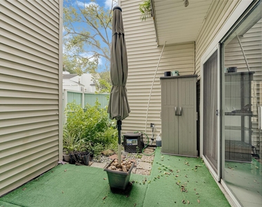 9809 Richmond Ave, Unit J-12 - Photo Thumbnail 18
