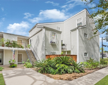 9809 Richmond Ave, Unit J-12 - Photo Thumbnail 1