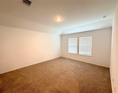 24855 Springbluff Valley Court - Photo Thumbnail 7