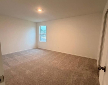 1719 W Stroker Road - Photo Thumbnail 18