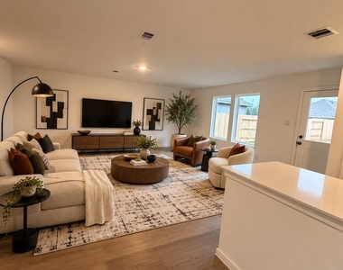 1719 W Stroker Road - Photo Thumbnail 2