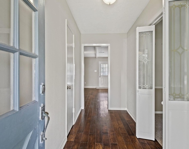515 Fairdale Street - Photo Thumbnail 4