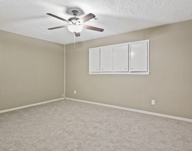 515 Fairdale Street - Photo Thumbnail 18