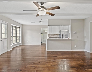 515 Fairdale Street - Photo Thumbnail 8