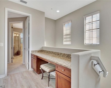8832 Oliveria Street - Photo Thumbnail 11