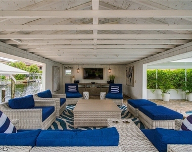 4831 Tarpon Avenue - Photo Thumbnail 2