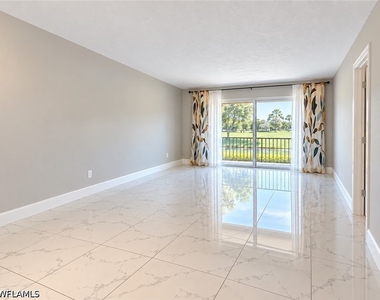 501 Forest Lakes Boulevard - Photo Thumbnail 3
