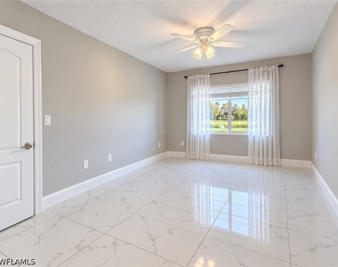 501 Forest Lakes Boulevard - Photo Thumbnail 7