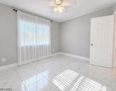 501 Forest Lakes Boulevard - Photo Thumbnail 10