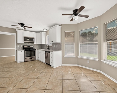 5631 Roserock Lane - Photo Thumbnail 13
