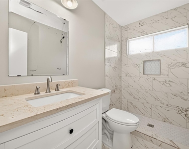 5631 Roserock Lane - Photo Thumbnail 44