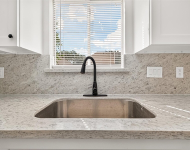 5631 Roserock Lane - Photo Thumbnail 20