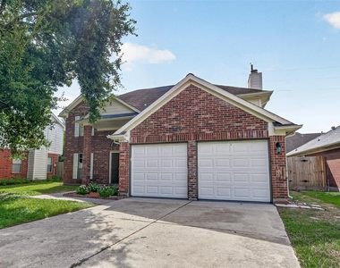 5631 Roserock Lane - Photo Thumbnail 4