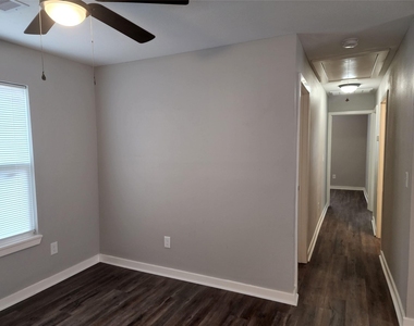 1508 Carver Avenue - Photo Thumbnail 6