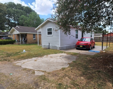 1508 Carver Avenue - Photo Thumbnail 17