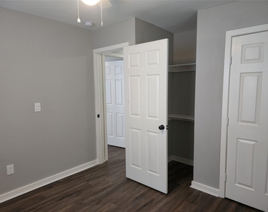 1508 Carver Avenue - Photo Thumbnail 12