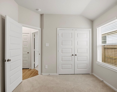 22643 Ellis Way Lane - Photo Thumbnail 12