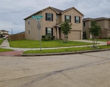 14103 Mystic Shores Lane - Photo Thumbnail 1