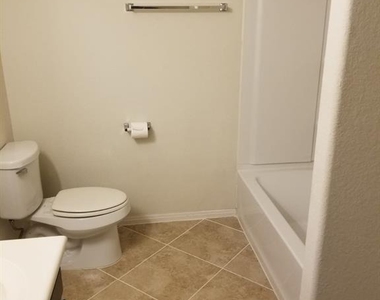 14103 Mystic Shores Lane - Photo Thumbnail 16