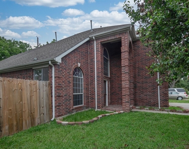 3603 Lauderwood Lane - Photo Thumbnail 25